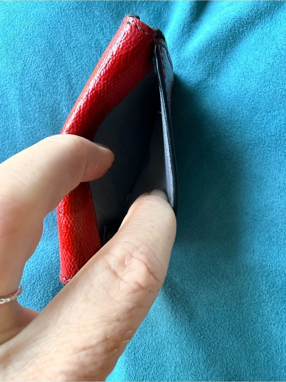 Coach 🔥 Magnetic Card Case | Miami Red | Magnetic Closure